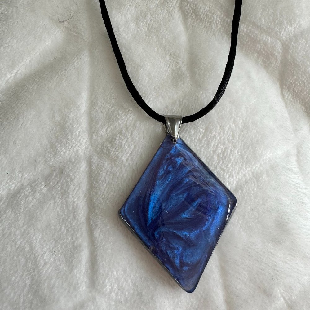 Pendant with necklace